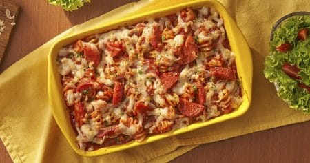 Macarrão Parafuso Gratinado com Linguiça Calabresa
