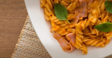 Macarrão com Presunto Sadia na Pressão