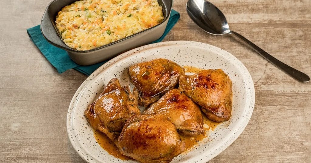 Sobrecoxa de Frango Sadia com Arroz de Forno