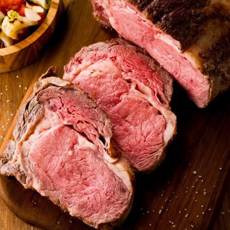 Receita de Bife ancho na brasa com salada de couve-flor tostada, tomate e avelã