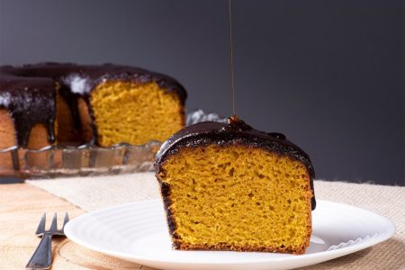 Receita de Bolo de Cenoura Chocolatudo