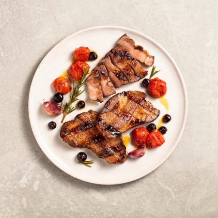 Receita de Cabezada na Brasa com Confit de Tomate Cereja e Blueberry