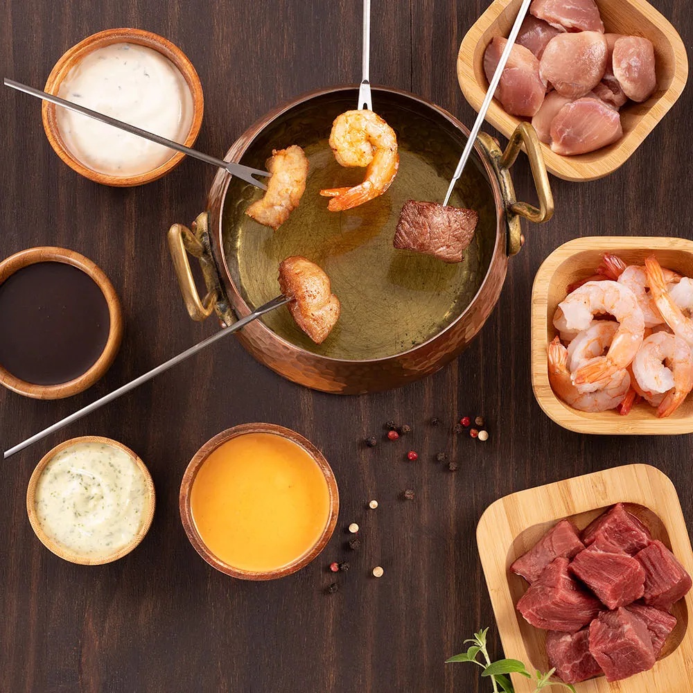 Receita de Fondue de Ostrinha de Frango com Molho de Queijo