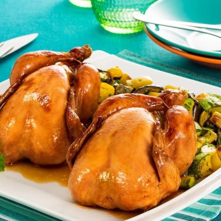 Receita de Galeto Marinado com Legumes Assados