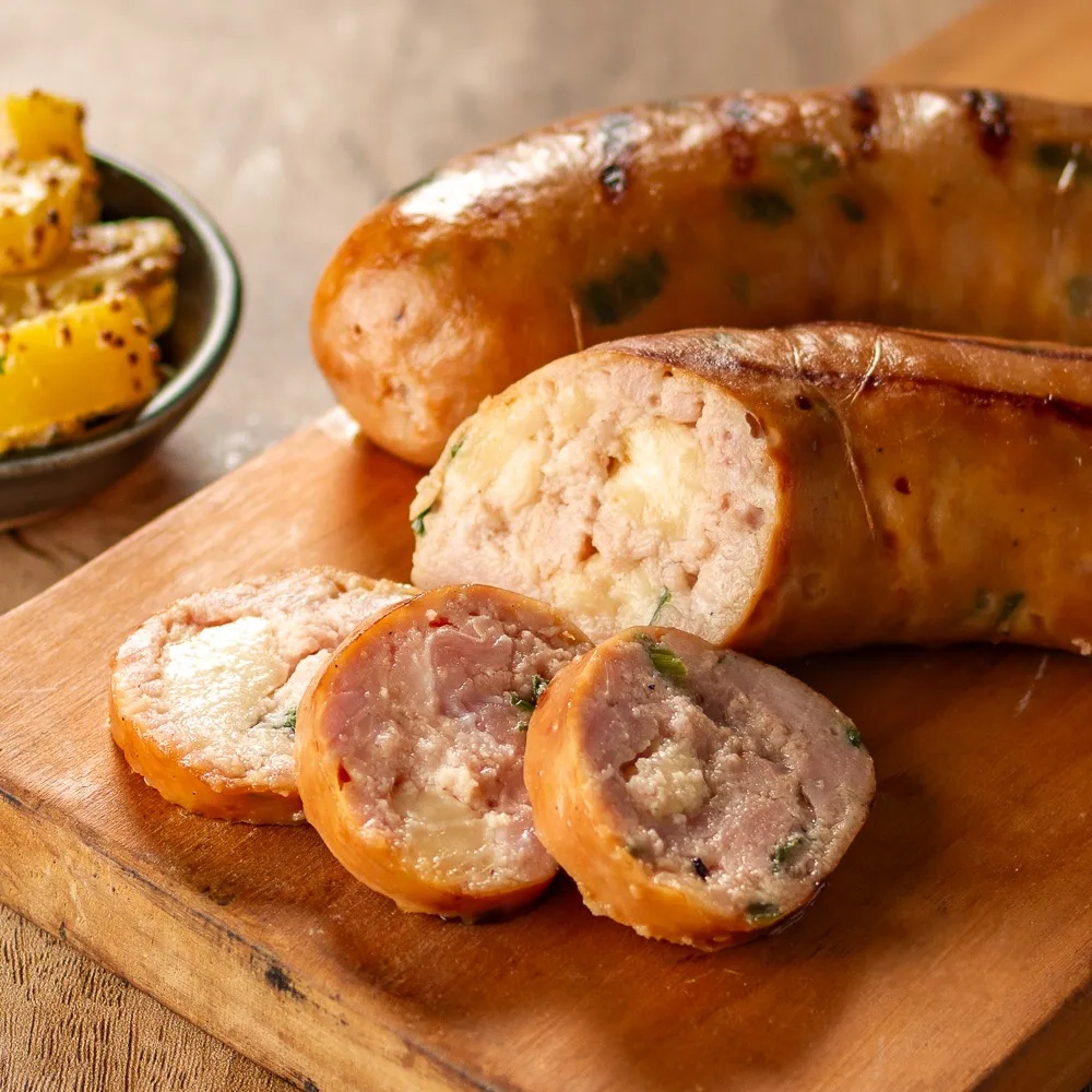 Receita De Linguiça Cuiabana Suína com Salada de Mandioquinha com Mostarda e Ervas