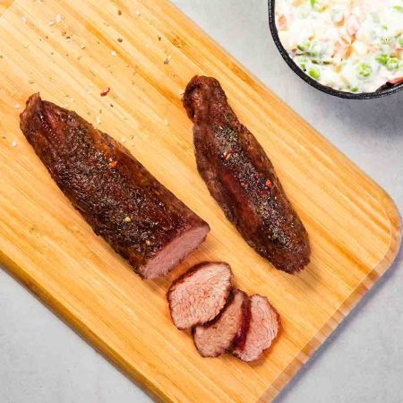 Receita de Petit Tender Black na Brasa e Maionese de Legumes