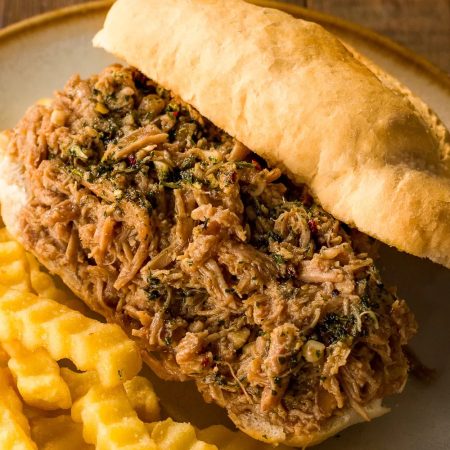 Receita de Sanduíche de Pernil com Batata Frita