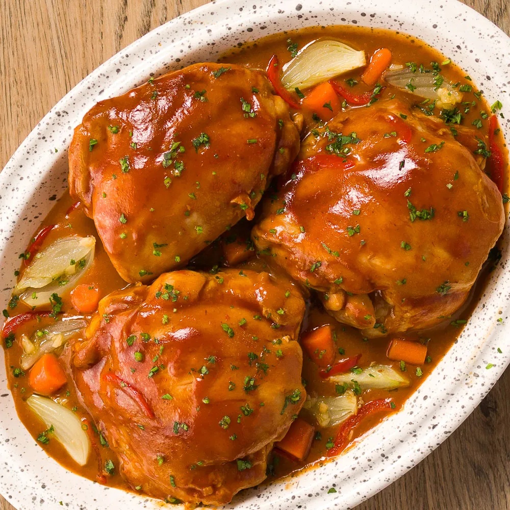 Receita de Sobrecoxa Cozida com Legumes