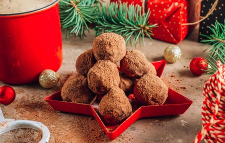 Receita de Trufas de Natal Meio Amargo