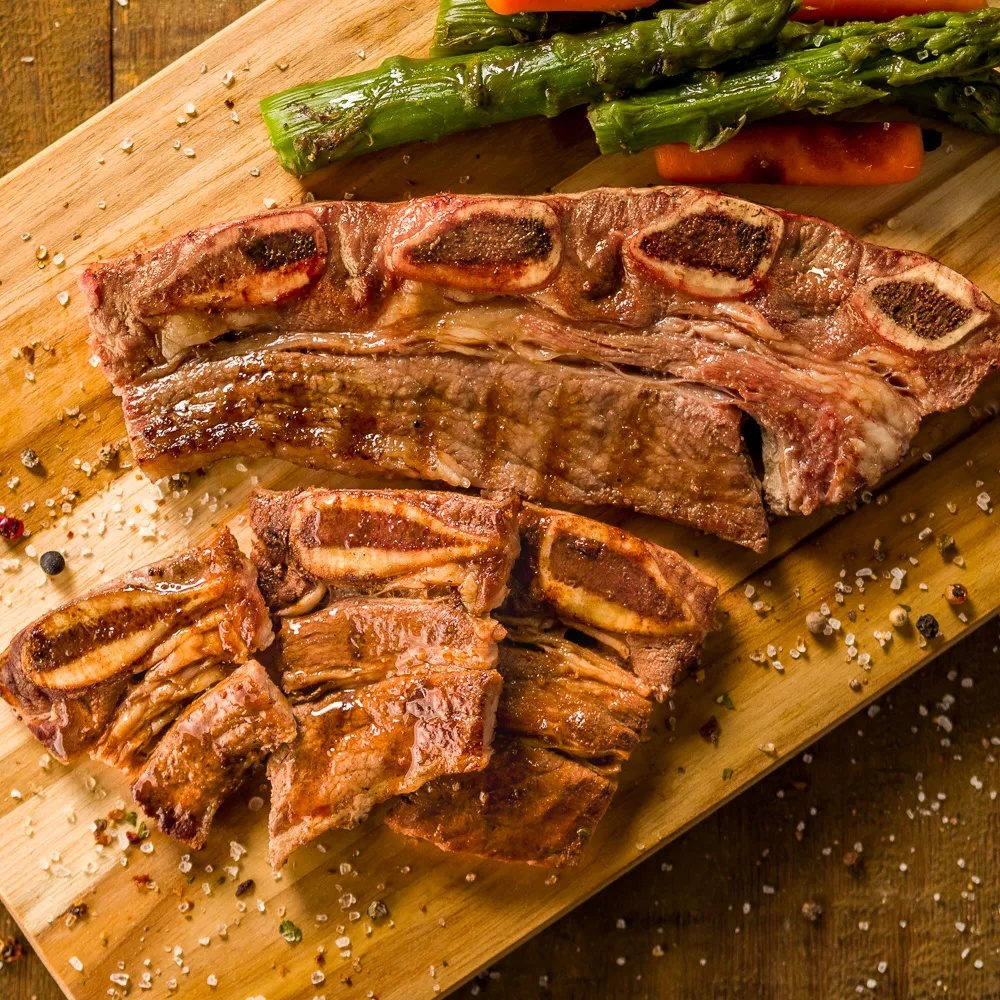 Receitas de Assado de Tiras com aspargos e Cenoura Baby na brasa