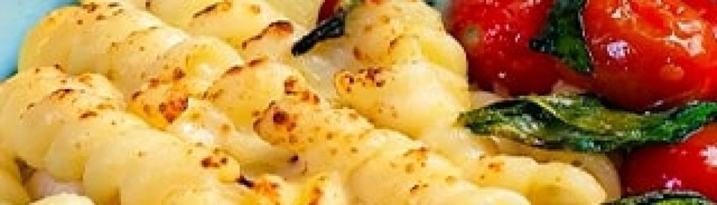 Macarrão com Queijo e Vegetais