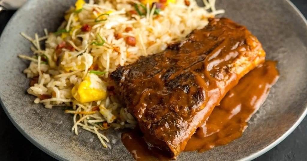 Costela Suína Sadia com Molho Barbecue e Arroz Biro-biro