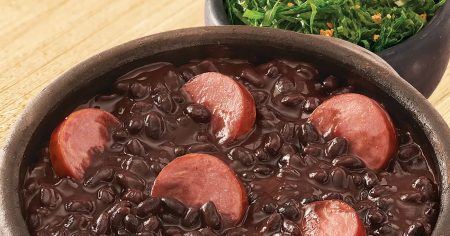Feijoada Tradicional com Linguiça e Paio Sadia