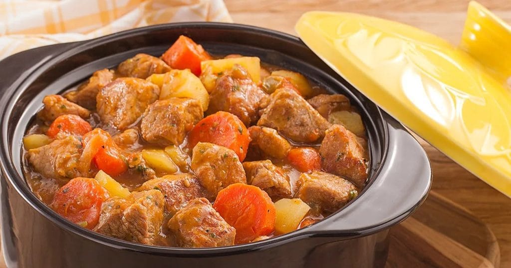 Picadinho de Coxão Mole Suíno Sadia com Legumes
