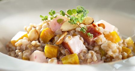 Risoto de Cevadinha com Peito de Peru Sadia