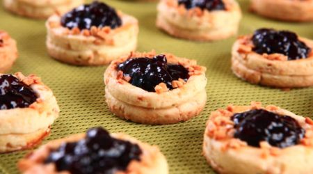 Biscoito de Castanha de Caju e Geleia
