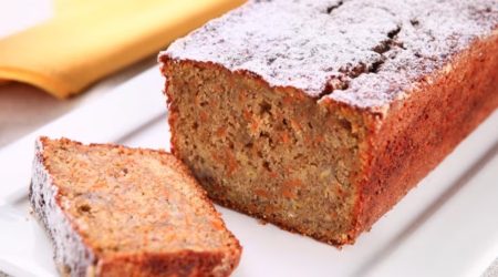 Bolo de Banana com Cenoura