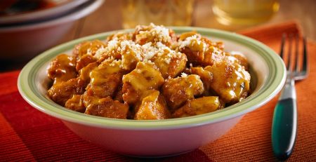 Frango com Molho de Leite de Coco