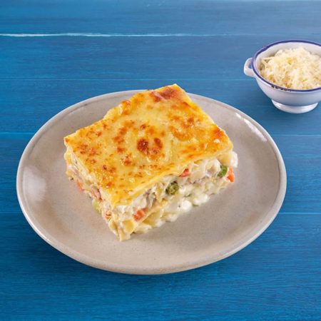 Lasanha de Pescada com Legumes ao Molho Branco