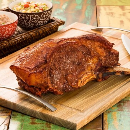 Receita de Costela Bafo com Tutu de Feijão e Tartar de Banana