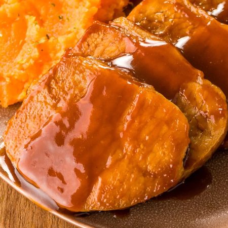 Receita de Lombo Suíno com Barbecue acompanhado de Purê de Cenoura baby