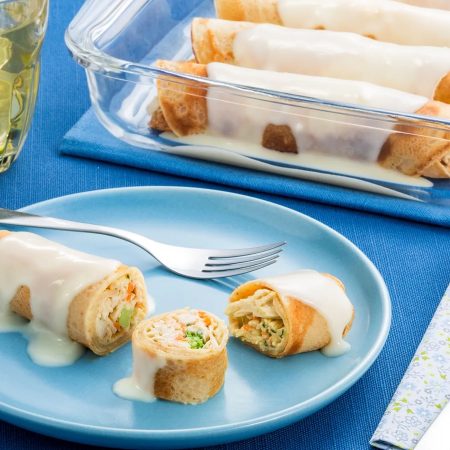 Receita de Panqueca Integral Recheada com Frango e Legumes
