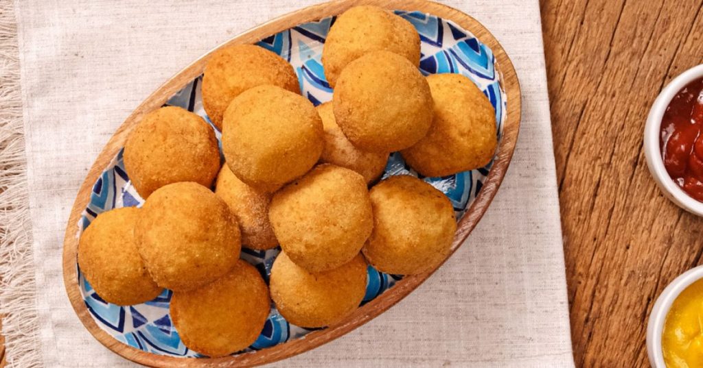 Bolinha de queijo