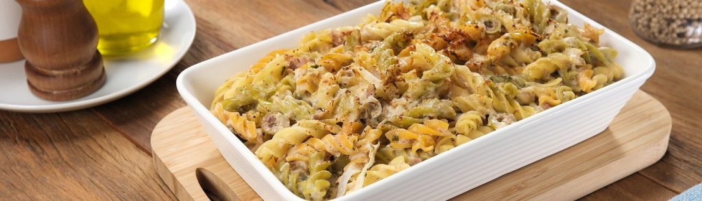 Fusilli gratinado com atum
