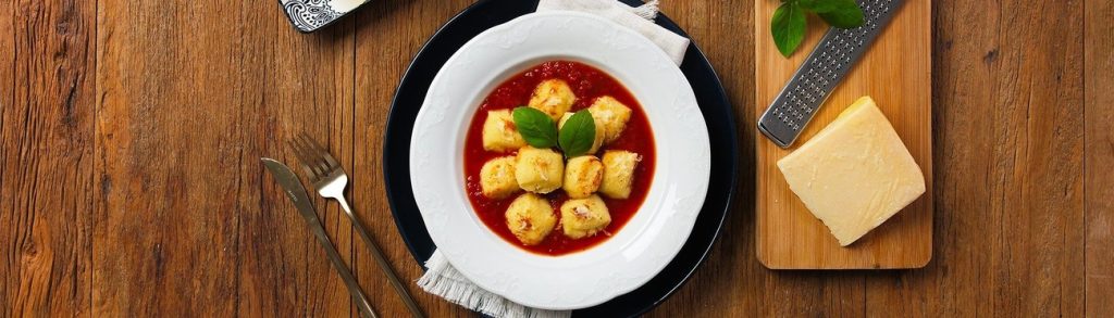 Gnocchi de Semolina Gratinati