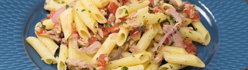 Macarrão com atum simples