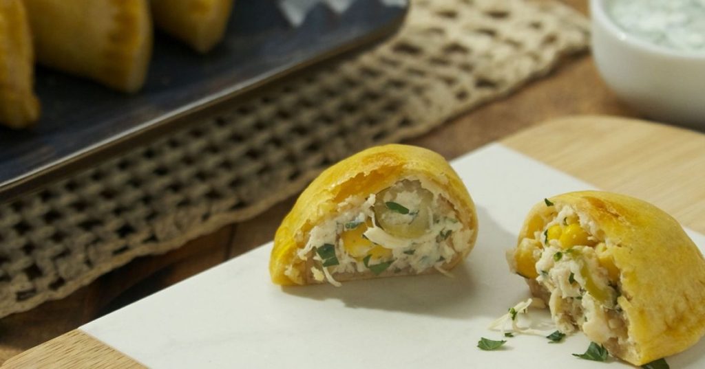 Pastel assado de frango