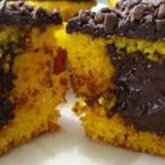 Bolo de cenoura com brigadeiro dentro