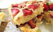 Bolo de Morango e Crumble