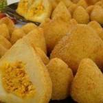 Coxinha de Frango com Massa de Leite
