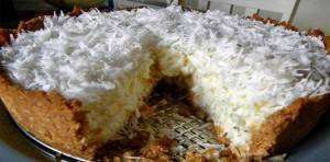 Torta Gelada de Coco