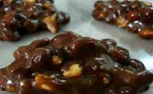 Como Fazer Pé-de-Moleque de Brigadeiro