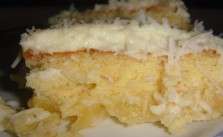 Bolo de Abacaxi com Creme