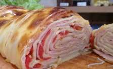 Rocambole com Massa de Pastel