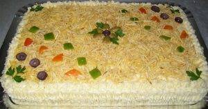 Torta Fria De Pão De Forma Com Frango