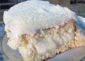 Bolo de Leite Ninho Super Cremoso
