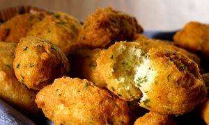 Bolinho de Bacalhau Frito