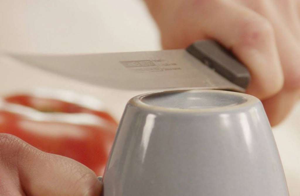 Como Afiar Faca na Xícara