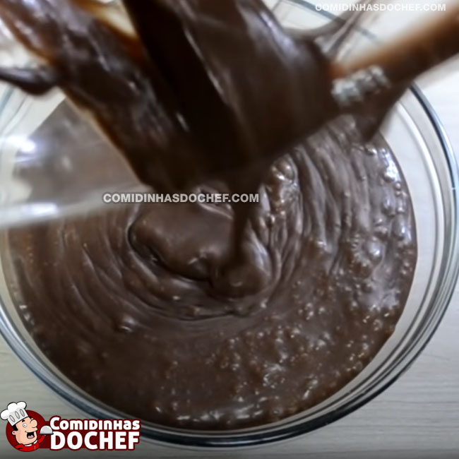 Mousse de Chocolate 3 Ingredientes - Passo 3