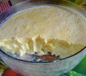 Doce de Abacaxi Com Gelatina