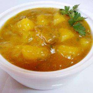Sopa de Macaxeira com Carne