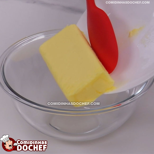 Glacê de Manteiga - Passo 1
