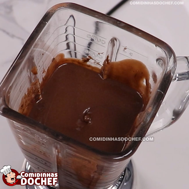 Mousse de Chocolate de Liquidificador - Passo 4