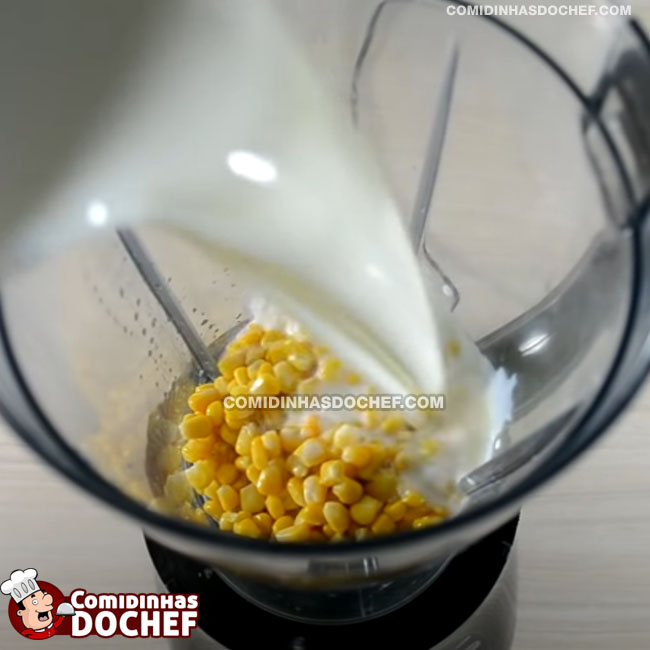 Curau de Milho com Leite Condensado - Passo 1