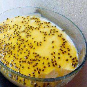 Mousse de Maracujá com Polpa