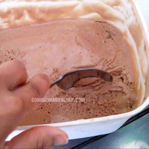 Sorvete Caseiro de Chocolate